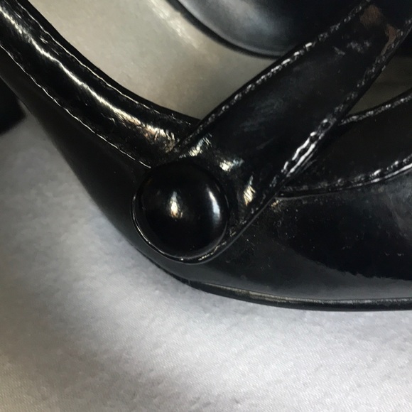 Heels 💕 - Picture 4 of 5